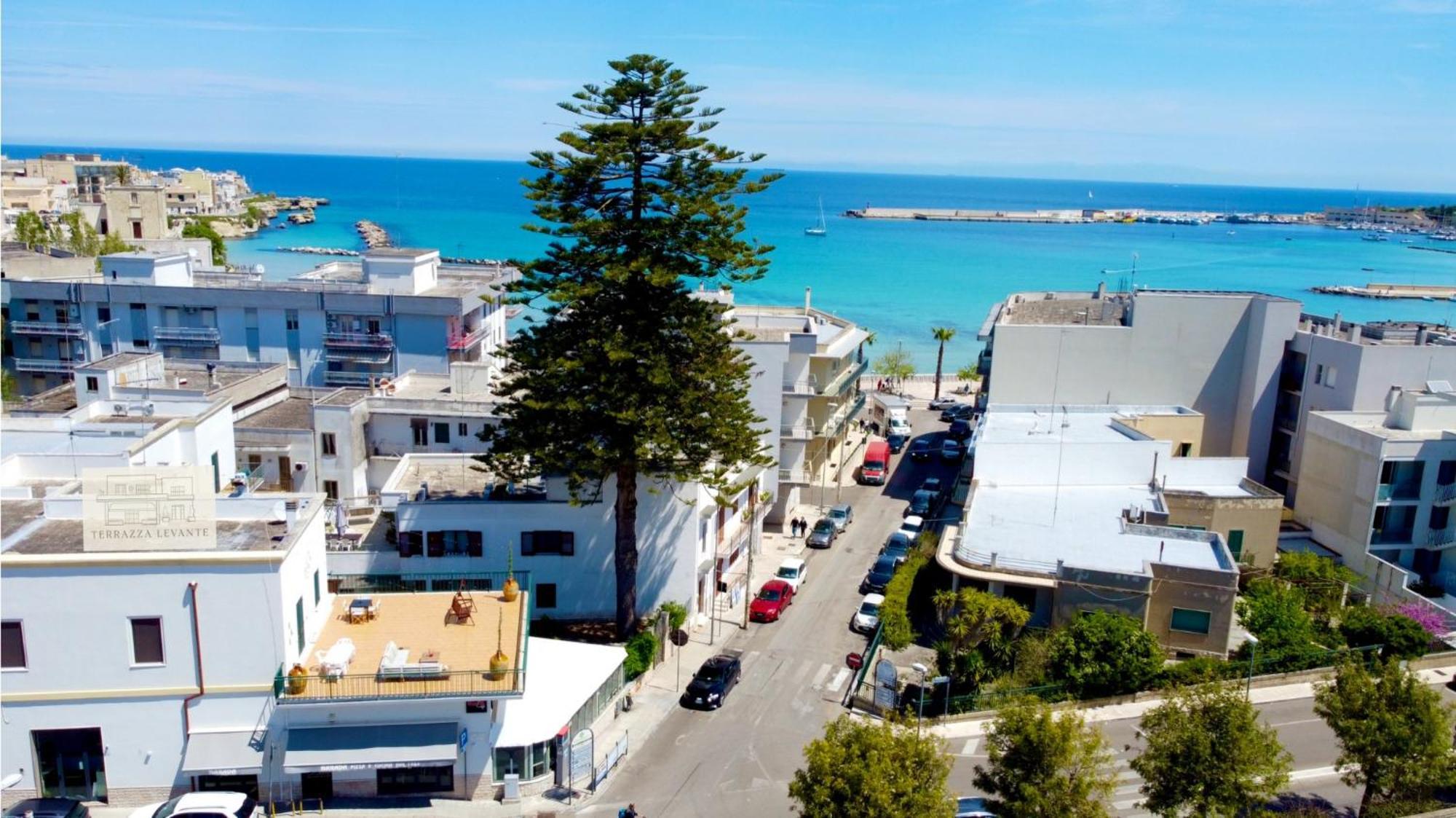 Terrazza Levante - vista panoramica Otranto Esterno foto